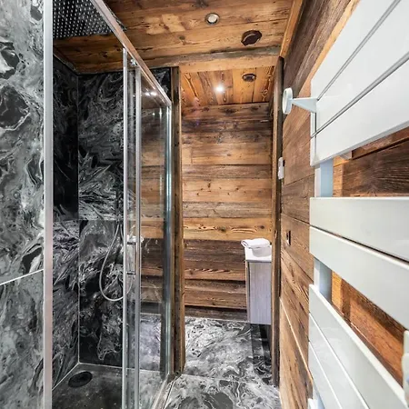 Baron - Chalets Pour 10 Personnes 484