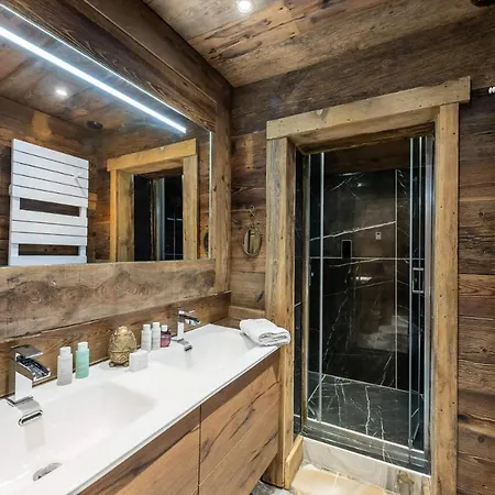 Baron - Chalets Pour 10 Personnes 484 *